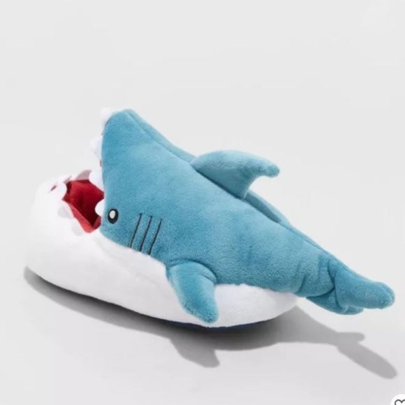 Boys' Knox Shark Plush Critter Bootie Slippers - Cat & Jack - Picture 1 of 4